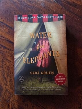Water for Elephants by Sara Gruen - Vintage Paperback
